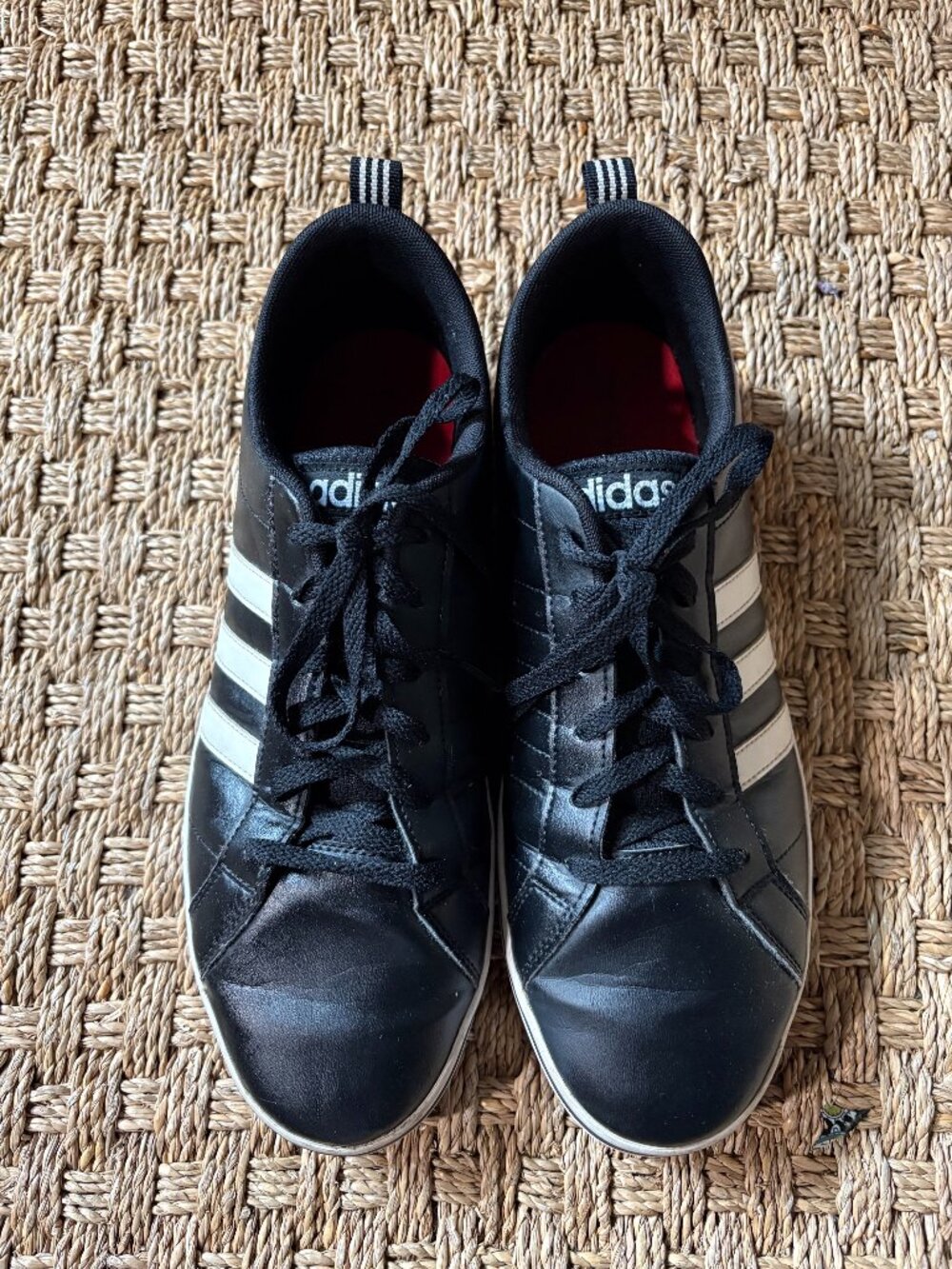 adidas Men’s black leather w/white stripes Low Top Sneakers SPG 753001